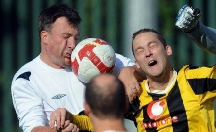 Funny faces in soccer