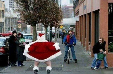 Funny exposed Santa picture